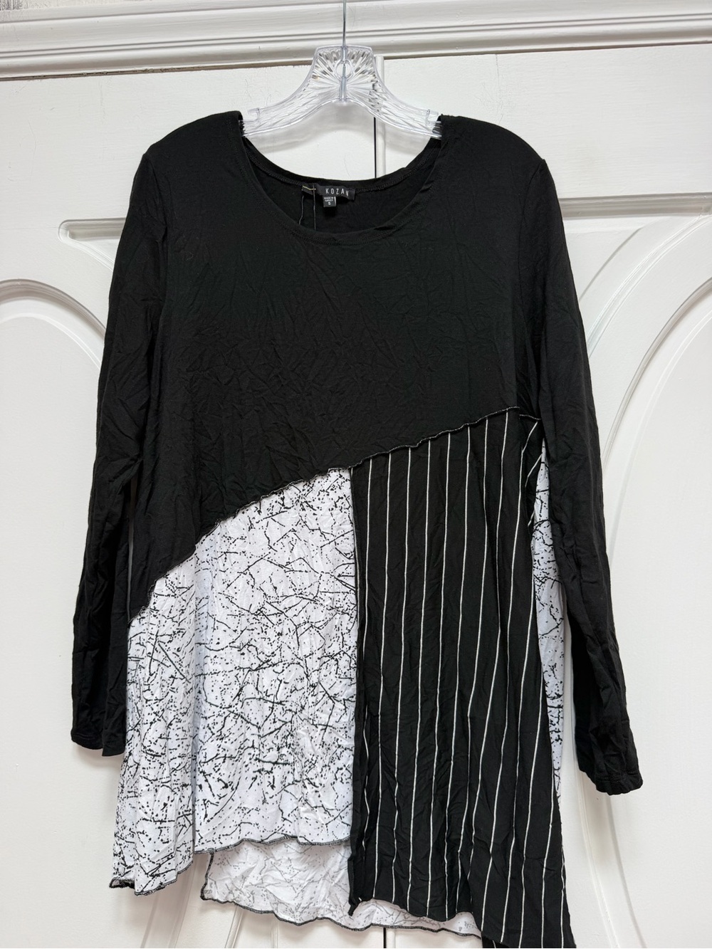 Kozan Asymmetric Black & White Mixed-Print Long Sleeve Top S